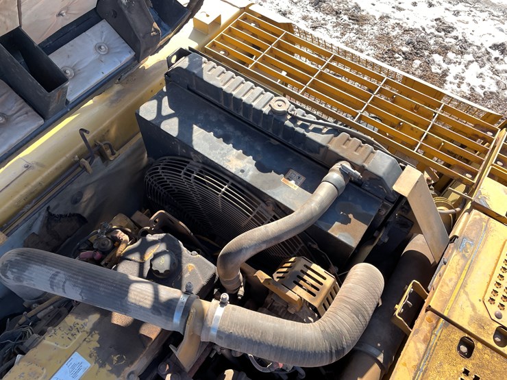 caterpillar-330c-image-33