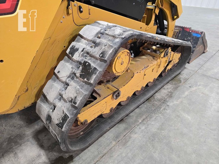 2023-caterpillar-289d3-image-37