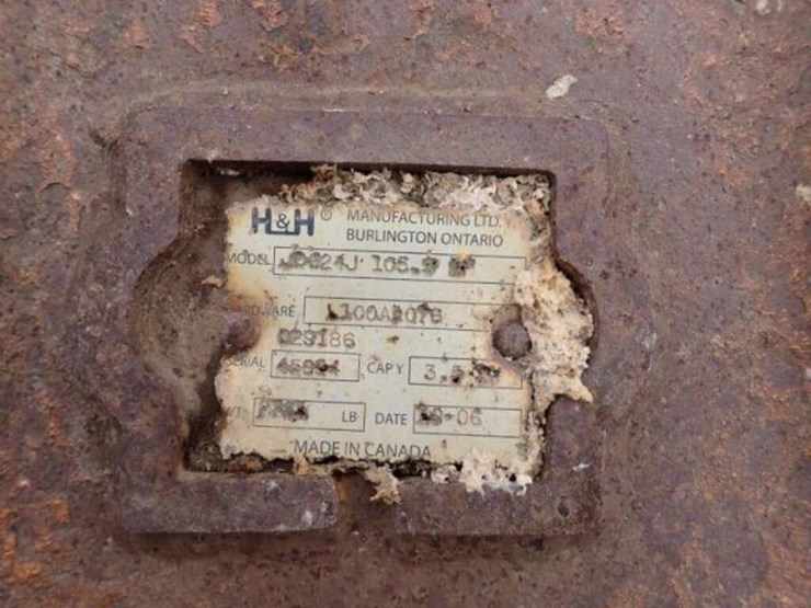 2006-deere-624j-image-30