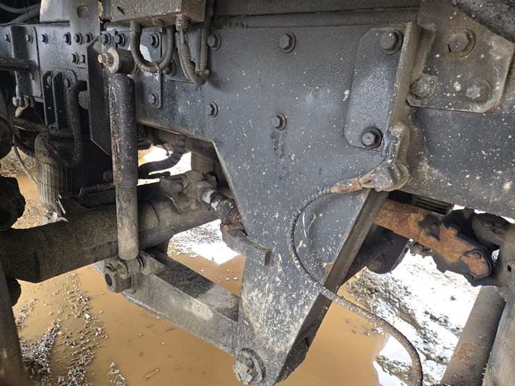 massey-ferguson-8-image-102