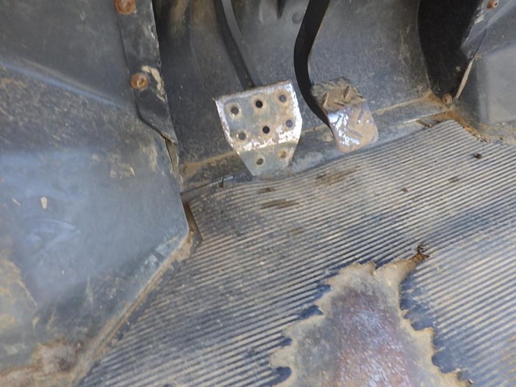 kubota-rtv900-image-21