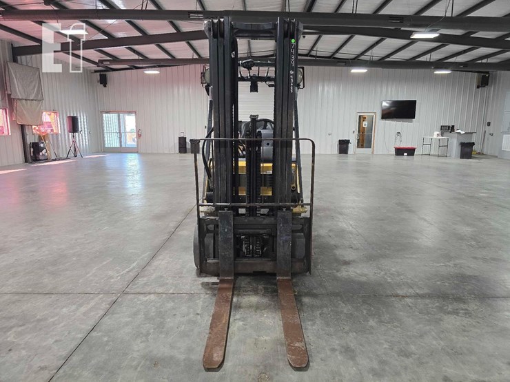 2021-caterpillar-2c6000-image-7