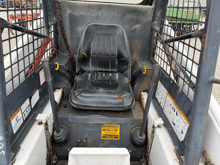 1993-bobcat-742b-image-4