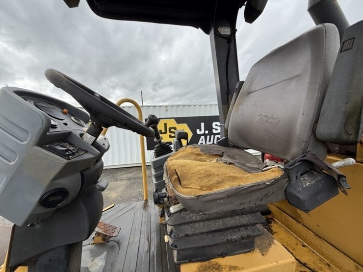 2005-caterpillar-cs-433e-image-20