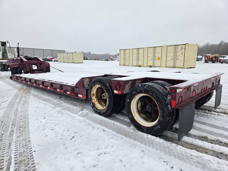 1994-massey-ferguson-8-image-3