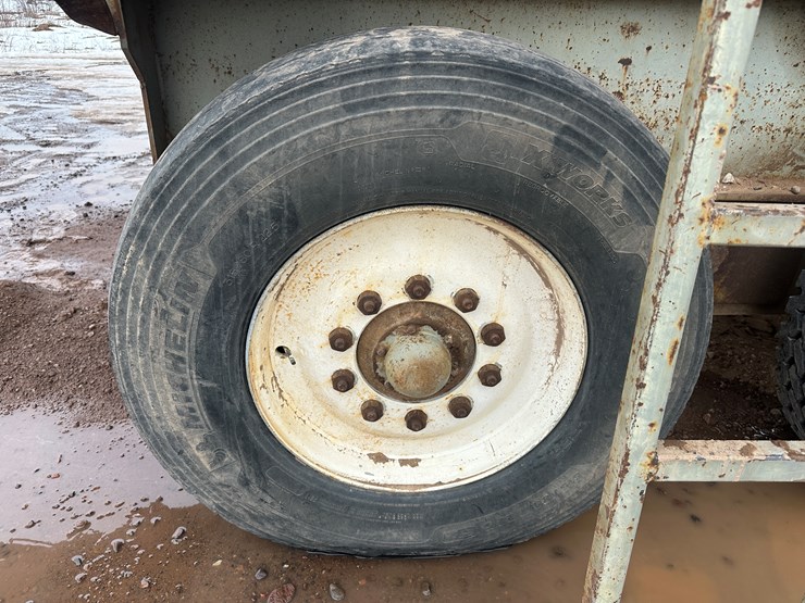 massey-ferguson-8-image-107