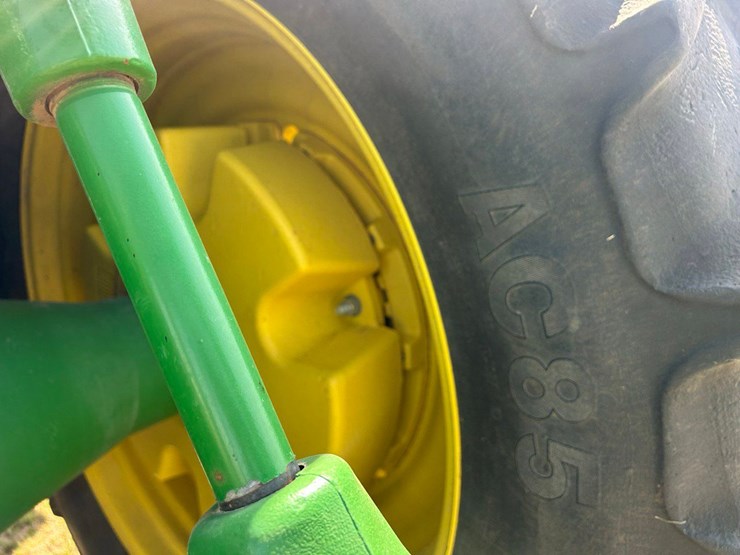 2017-john-deere-8270r-image-10