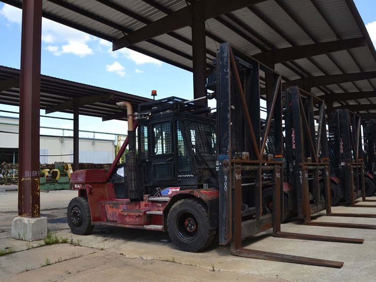 taylor-model-xh360l-dual-wheel-forklift-w/-side-shift-w/-fork-positioner-w/-cummins-engine-w/-enclosed-cab-sn#smk40209--9,787-hours-image-6