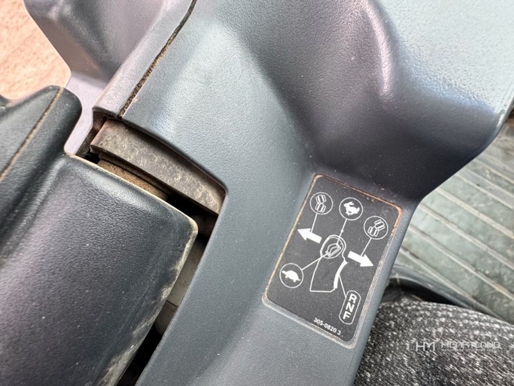 2012-caterpillar-966k-image-36