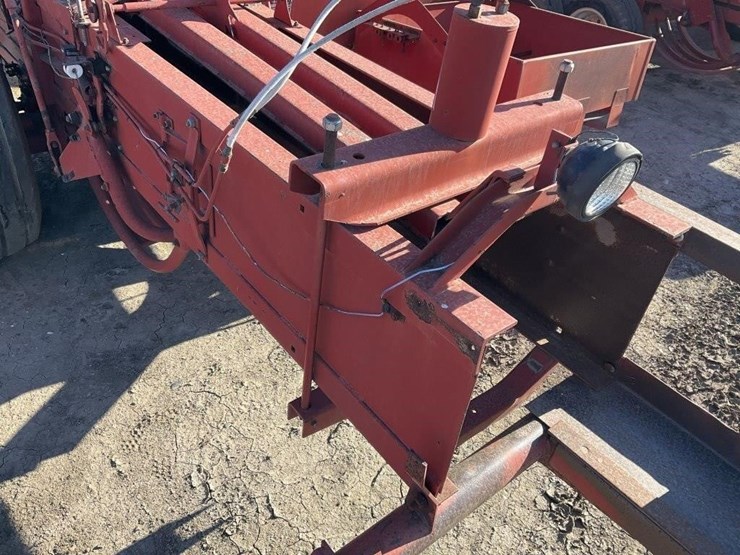 new-holland-505-image-16