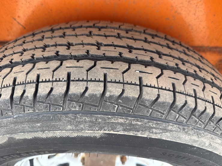 2009-massey-ferguson-8-image-32