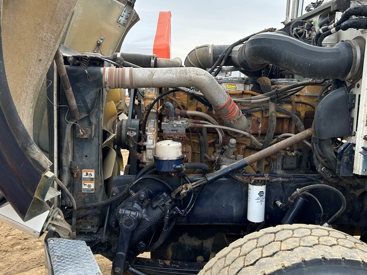 2006-caterpillar-c15-image-56