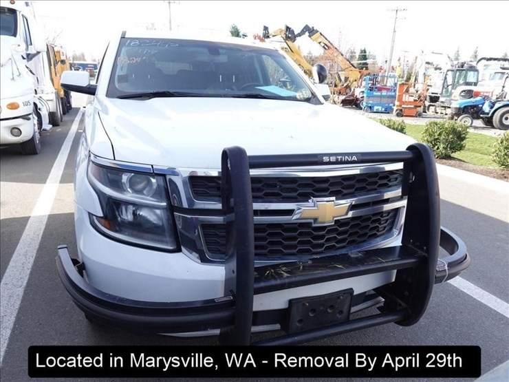 2018-chevrolet-tahoe-image-16