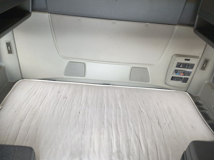 2012-international-prostar-image-81