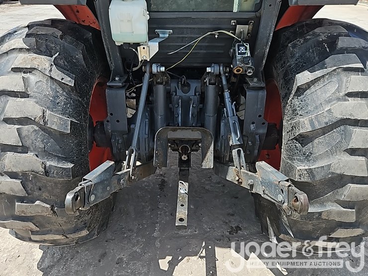 2023-kubota-l6060-image-12