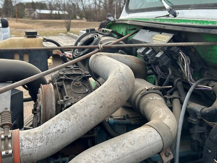1996-international-4700-image-46