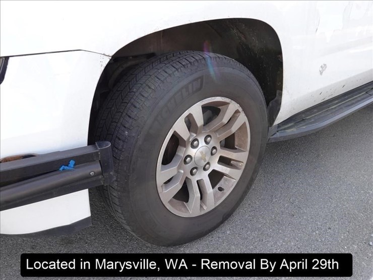 2018-chevrolet-tahoe-image-17