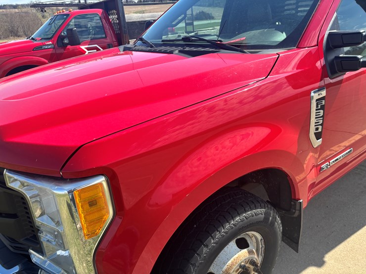 2017-ford-f350-image-7