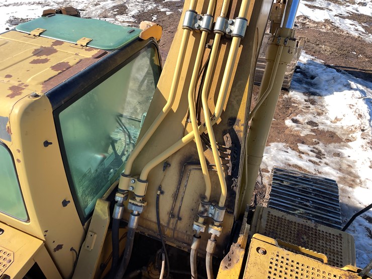 caterpillar-330c-image-35