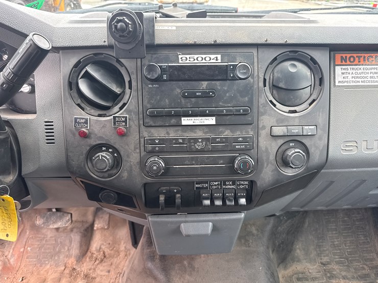 2015-ford-f550-image-53