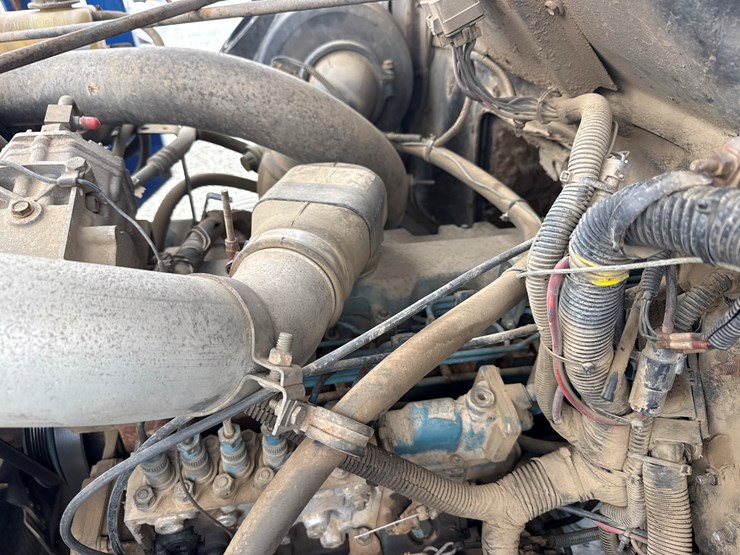 1999-international-4900-image-16