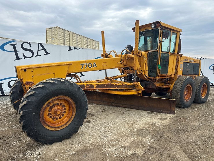 deere-770a-image-1