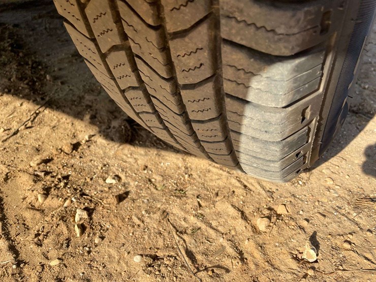 2024-chevrolet-express-2500-image-19