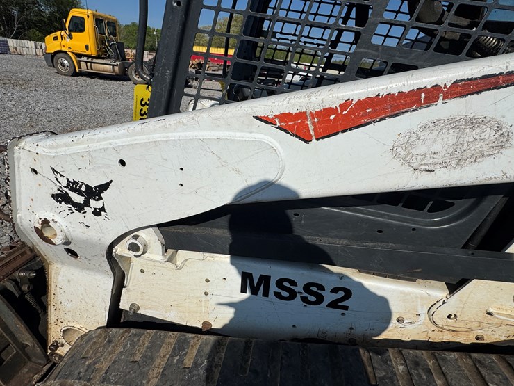 bobcat-t550-image-34