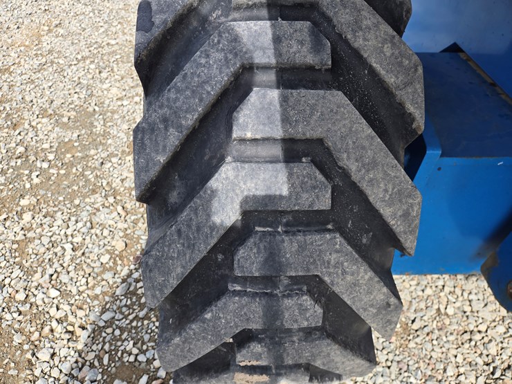 2007-genie-s85-image-51