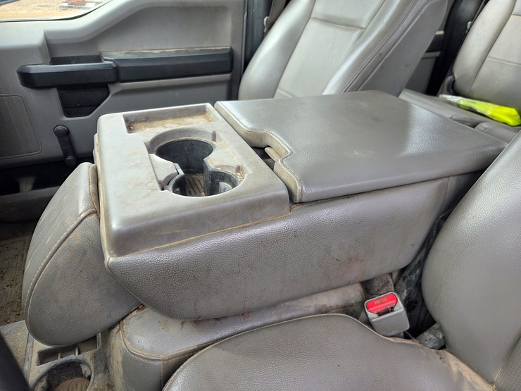 2017-ford-f350-image-45