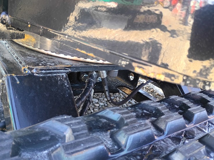 2026-cfg-industry-mh12rx-image-40