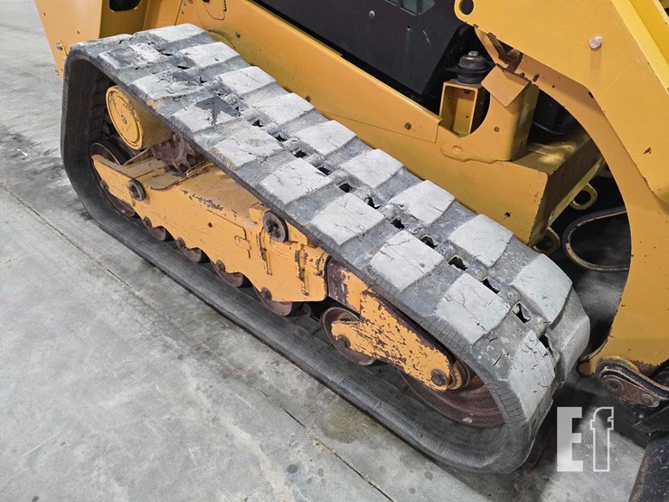 2023-caterpillar-289d3-image-36