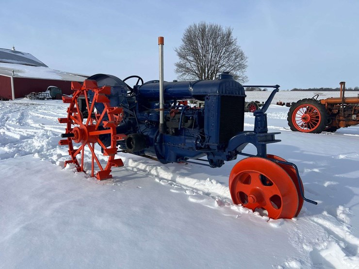 fordson-all-around-image-1