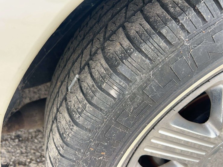 2005-lincoln-town-car-image-37