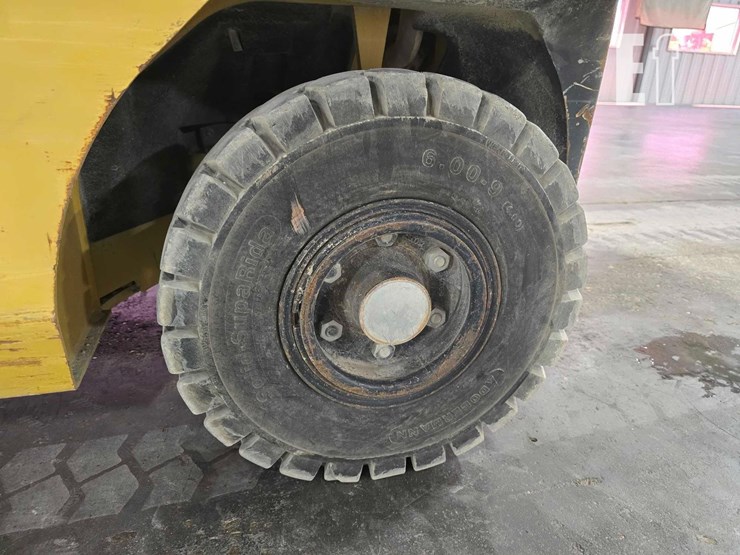 2018-caterpillar-gp25n-image-27