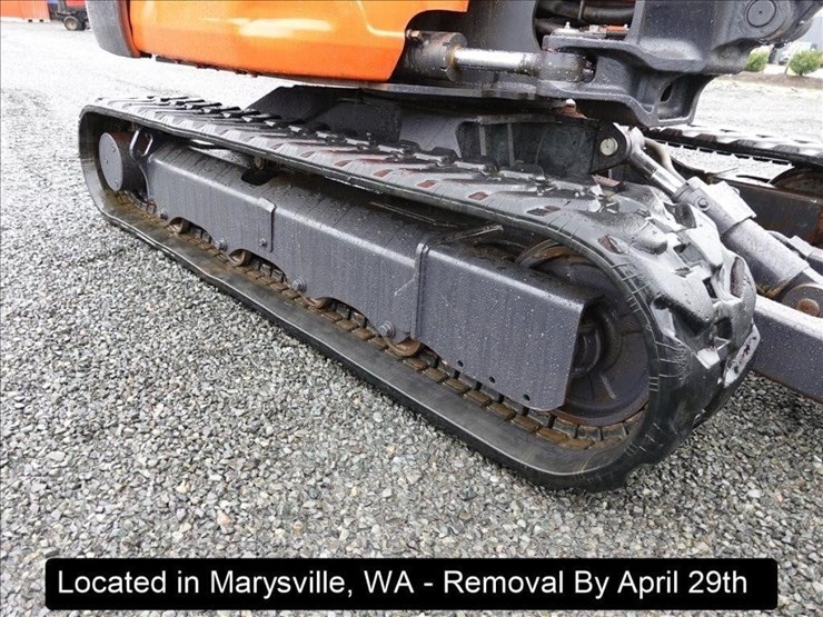 2019-kubota-kx033-4-image-12