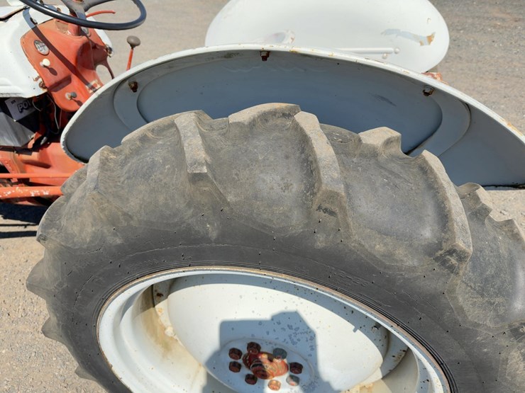 ford-tractor-image-10