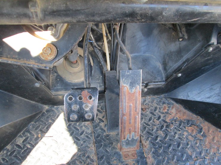 2011-kawasaki-mule-4010-image-18