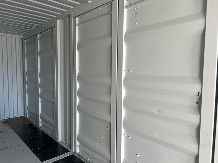 massey-ferguson-8-image-19