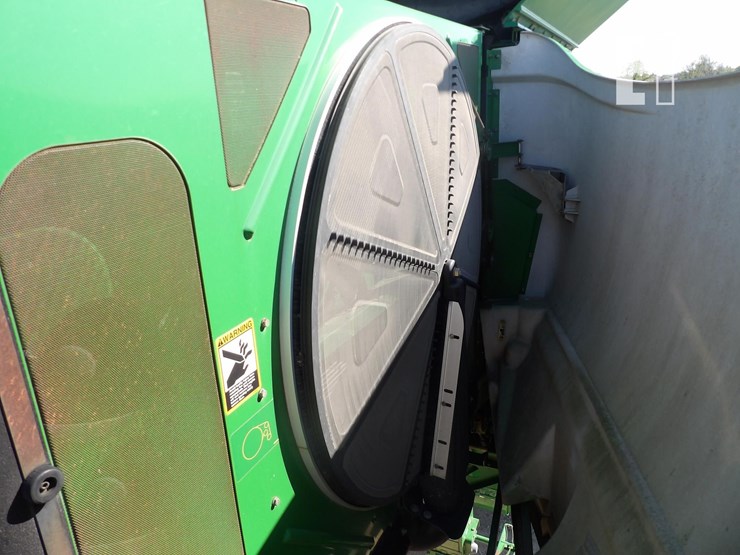 2012-john-deere-s680-image-40