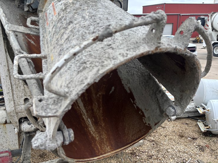 2004-kenworth-w900-image-64