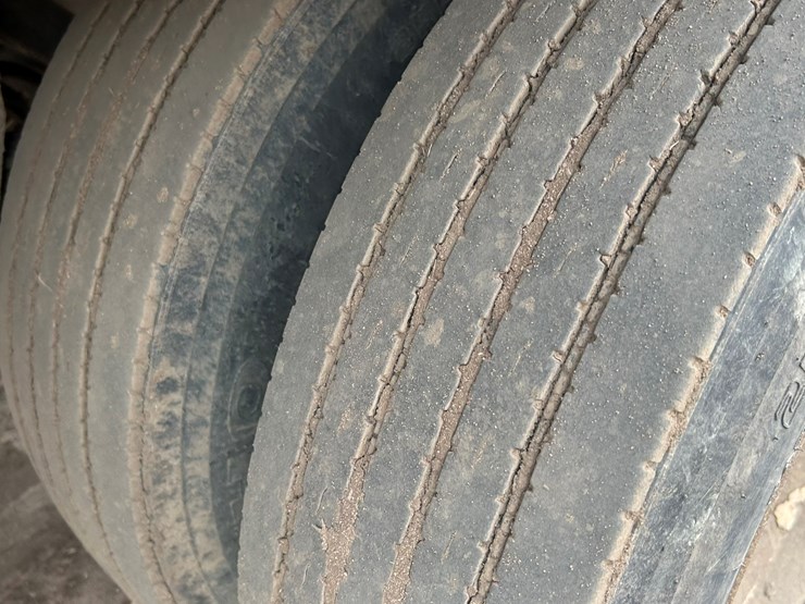 2000-wilkens-walking-floor-image-52