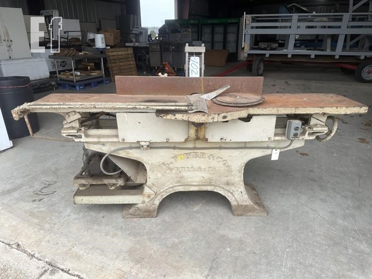 vintage-table-jointer-image-2