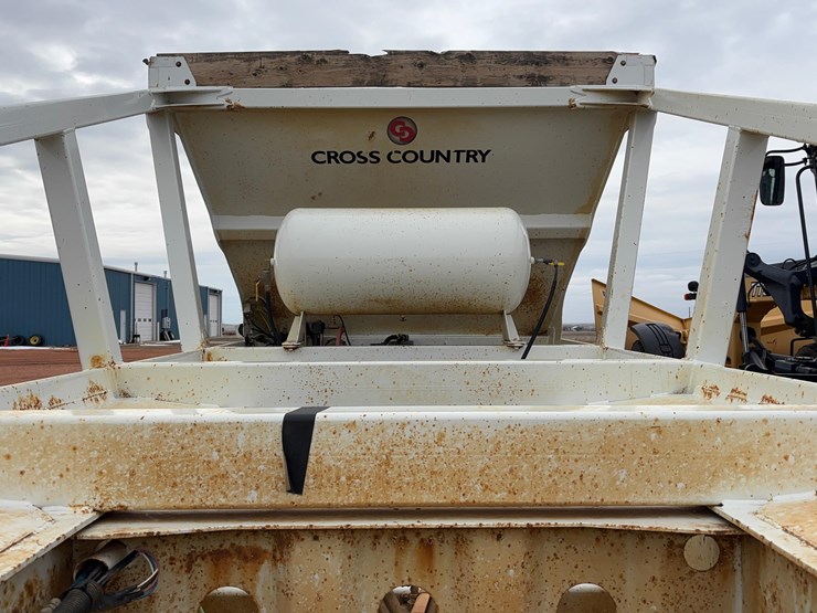 2016-crosscountry-tl-420-bcl-trailer-image-9