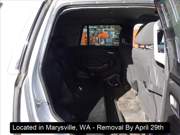 2018-chevrolet-tahoe-image-27