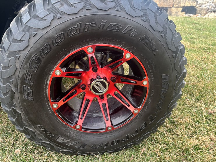 #2311-•-2023-can-am-hd-9-defender-xt-4x4-utv-image-77