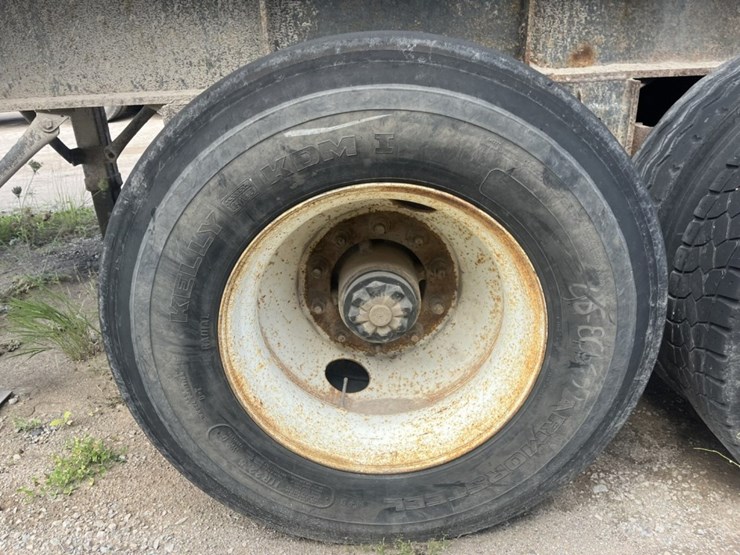 1996-fruehauf-train-image-90