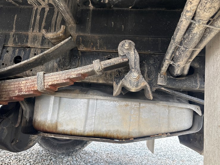 2006-ford-f550-image-49