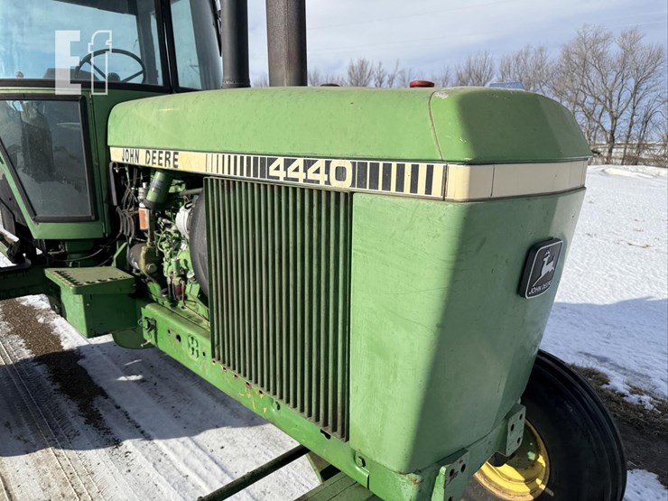 john-deere-4440-image-28