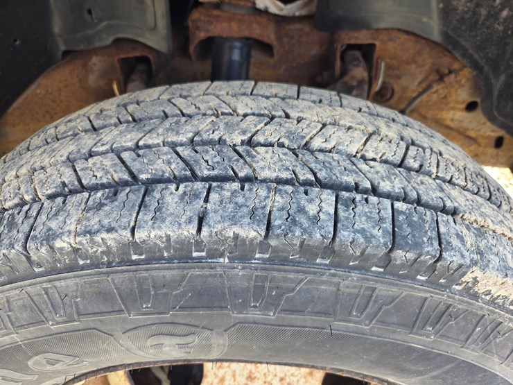 2003-chevrolet-3500-image-54